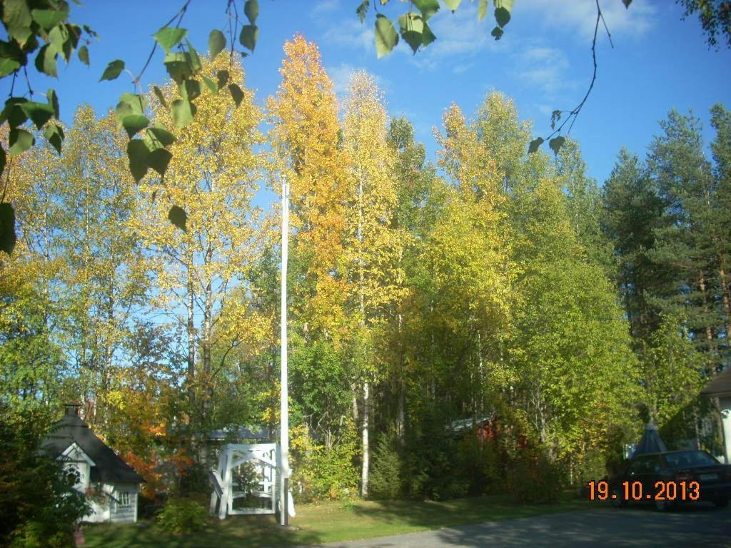Ruska Bed & Breakfast Taivalkoski Exterior foto